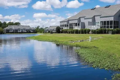 Image de 2br Lockoff Condo River Fun for the Whole Family!
