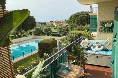 Image de Superb apartment in provencal residence with pool