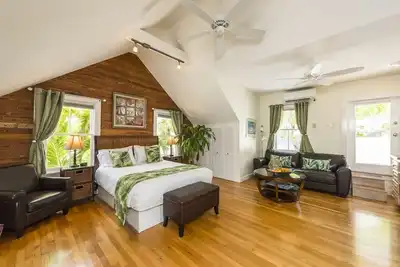 Image de On top of it all @ Treetop Oasis