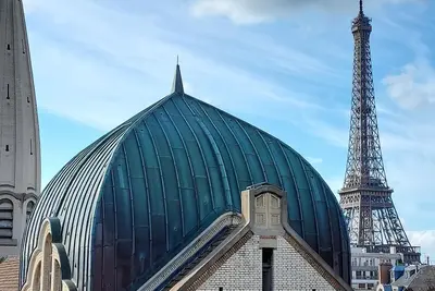 Image de Eiffeltowerview, cozy30sqm 1bedroom, sofa bed. and1studiofor1person90eu. pictures
