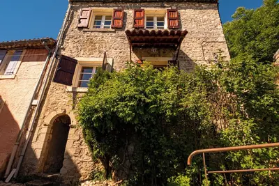Image de Picturesque village house - 308 Cer