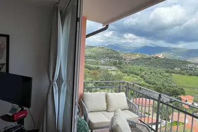 Image de Panoramic apartment 900 meters from the sea
