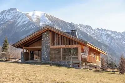 Image de Chalet d'exception d'architecte proche Barcelonnette, idéal pour les familles!
