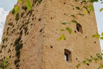 Image de Torre dei Battagli sleep in a medieval tower