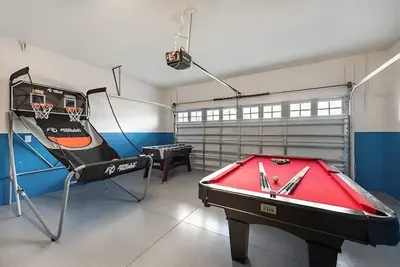 Image de Discounted 8br Moon Valley Pool Home w/Cinema and Gameroom near Disney