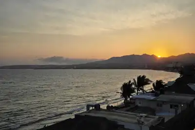 Image de New spacious 2-bedroom 3 bath condo in Playa Bucerías with Ocean Pool gym, WiFi
