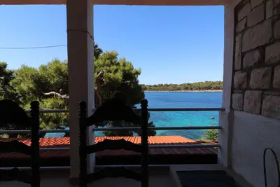 Apartments Karbuni By The Sea - Two Bedroom Apartment with Terrace and Sea View - (A1)