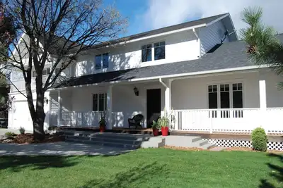 5 minutes from campus. Stunning large home in beautiful neighborhood.
