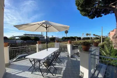 Image de Carlotta's house cozy apartment a few steps from the port of Loano