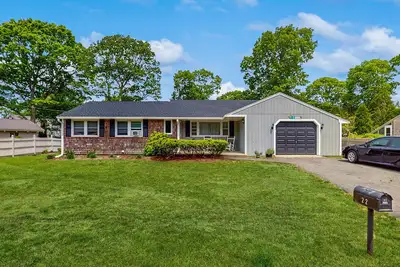 Image de Neighborhood charmer with deck, W/D, Outdoor shower, Dog friendly, Wifi
