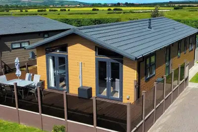 Image de Lodge 18 - The Pines, pet friendly, with a garden in Runswick Bay
