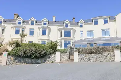 Image de Bethan Apartment, pet friendly, with a garden in Trearddur Bay