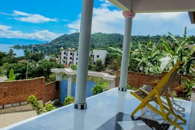 Image de Spacious 4-bedroom apartment with Ac and WiFi in enjoyable Gisenyi