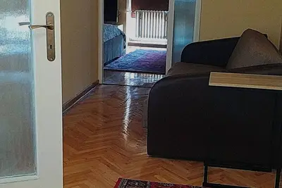 Image de Cozy 1-bedroom apartment with Ac and WiFi in lovely Beograd, for 3 guest.