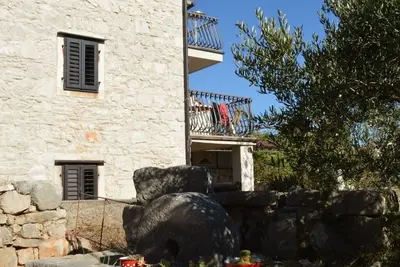 Image de Stone house with flair in idyllic village