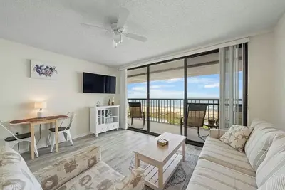 Image de Sea breeze-Steps from the beach