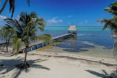 Image de Cozy 2br Beach Condo w\/ Pool - Family Friendly 2b