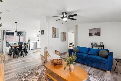 Image de Starlight Horizon Cabin J – Pool and Retreat | Pet-Friendly Texas Hill Country C