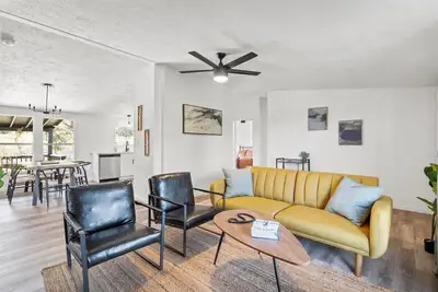 Image de Starlight Horizon Cabin L – Pool and Retreat | Pet-Friendly Texas Hill Country C