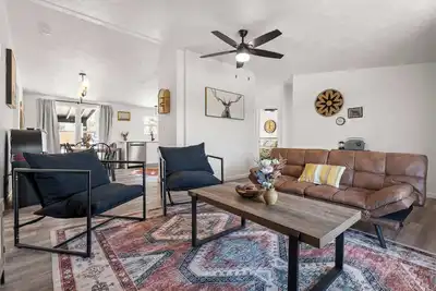 Image de Starlight Horizon Cabin N – Pool and Retreat | Pet-Friendly Texas Hill Country C