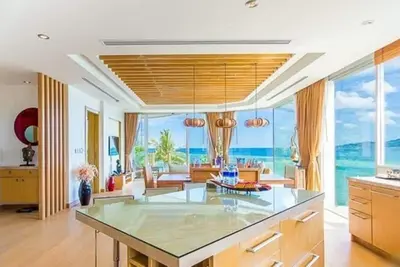 Image de Magical Beachfront Penthouse with Private Jacuzzi