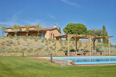 Image de Wonderfull Villa on Top of a Hill