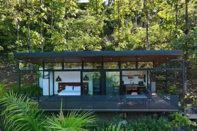 Image de Hillside private retreat inside a gated community close to Tamarindo Beach