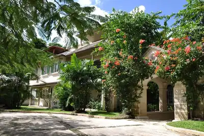 Image de Elegant Four Bedroom Villa