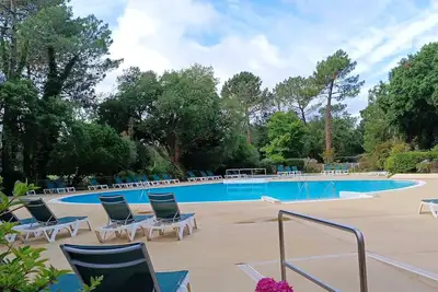 Image de Beau 2 pièces terrasse vue golf proche océan