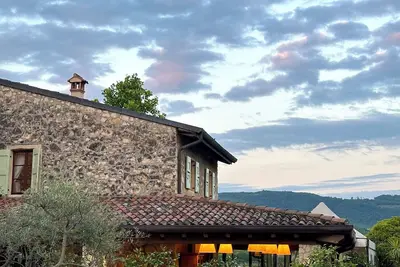 Image de Luxurious 18th-century villa nestled in the vineyards of Valpolicella, 10 km from Verona