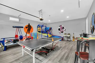 Image de Last Minute Disney! Private Pool, Hot Tub, Game Room & Themed Bedrooms. Book Now! #110377