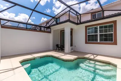 Image de Last Minute Disney Getaway! Townhouse with Private Pool. Book Now! #114329
