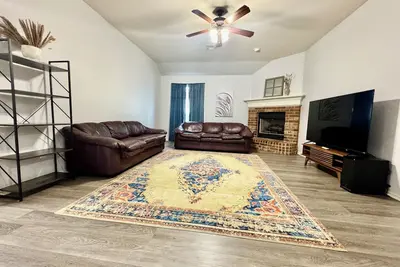 Image de Paradise on the Prairie:  - Conveniently Located and Perfect for Your Stay