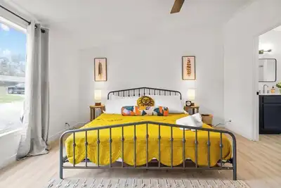 Image de Starlight Horizon Cabin C – Pool and Retreat | Pet-Friendly Texas Hill Country C