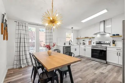 Image de Starlight Horizon Cabin F – Pool and Retreat | Pet-Friendly Texas Hill Country C