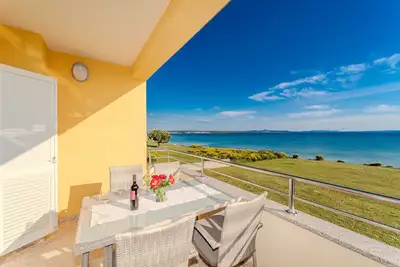 Image de Sea view | quiet location | for 4-6 persons
