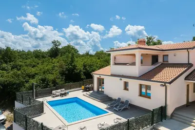 Image de Holiday Home Mlačić Three Bedroom Holiday HomePool