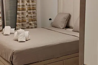 Image de Grand F2 cosy, 10 m du centre cannes