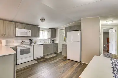 Image de Elloree Vacation Rental ~ 7 Mi to Lake Marion!