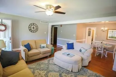 Image de Updated Lindley Park Hideaway, Heart of Greensboro