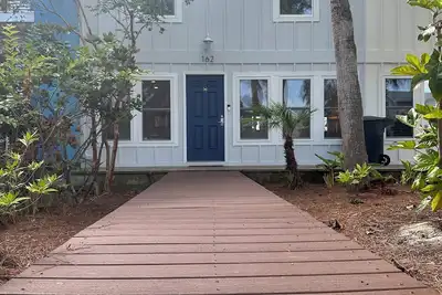 Image de Fort Walton Beach Boat House- Bring your Boat! Minutes from Crab Island by Boat!