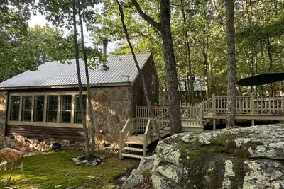 Image de Rock Home I 2mi to Desoto I 3 Acres I Horse Shoes