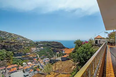 Image de Maison de vacances 'Pico The Best View' avec vue sur la mer, terrasse privée et balcon