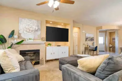 Image de Coachella Valley Hideaway (Pools, Gym, Pickleball)