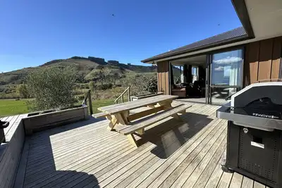 Image de Warm, sunny farmhouse, private and peaceful with views. Dog and horse friendly!