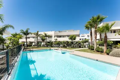 Image de Appartement 'La Valvega De La Cala Lift Indoor' avec piscine partagée, Wi-Fi et climatisation