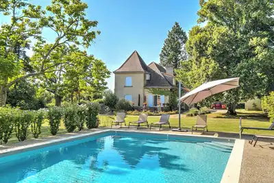Image de Maison de vacances 'Le Puy Bellevue' avec piscine privée, terrasse privée et Wi-Fi