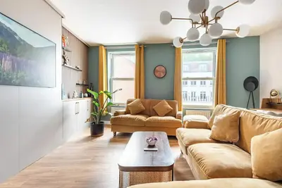 Image de Harbourside Haven: Stylish Retreat in Hotwell