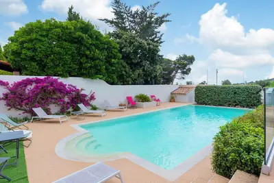 Image de Belle maison Ă Saint-Maxime avec WiFi