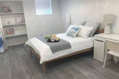 Image de A large & luxuriously bedroom with ensuite bathroom